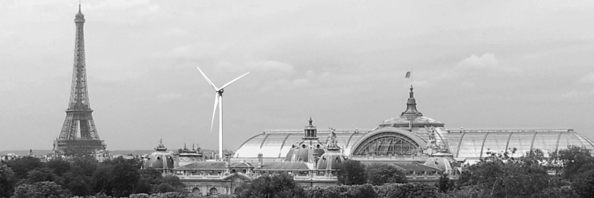 Grand Palais and Tour Eiffel g e - jour